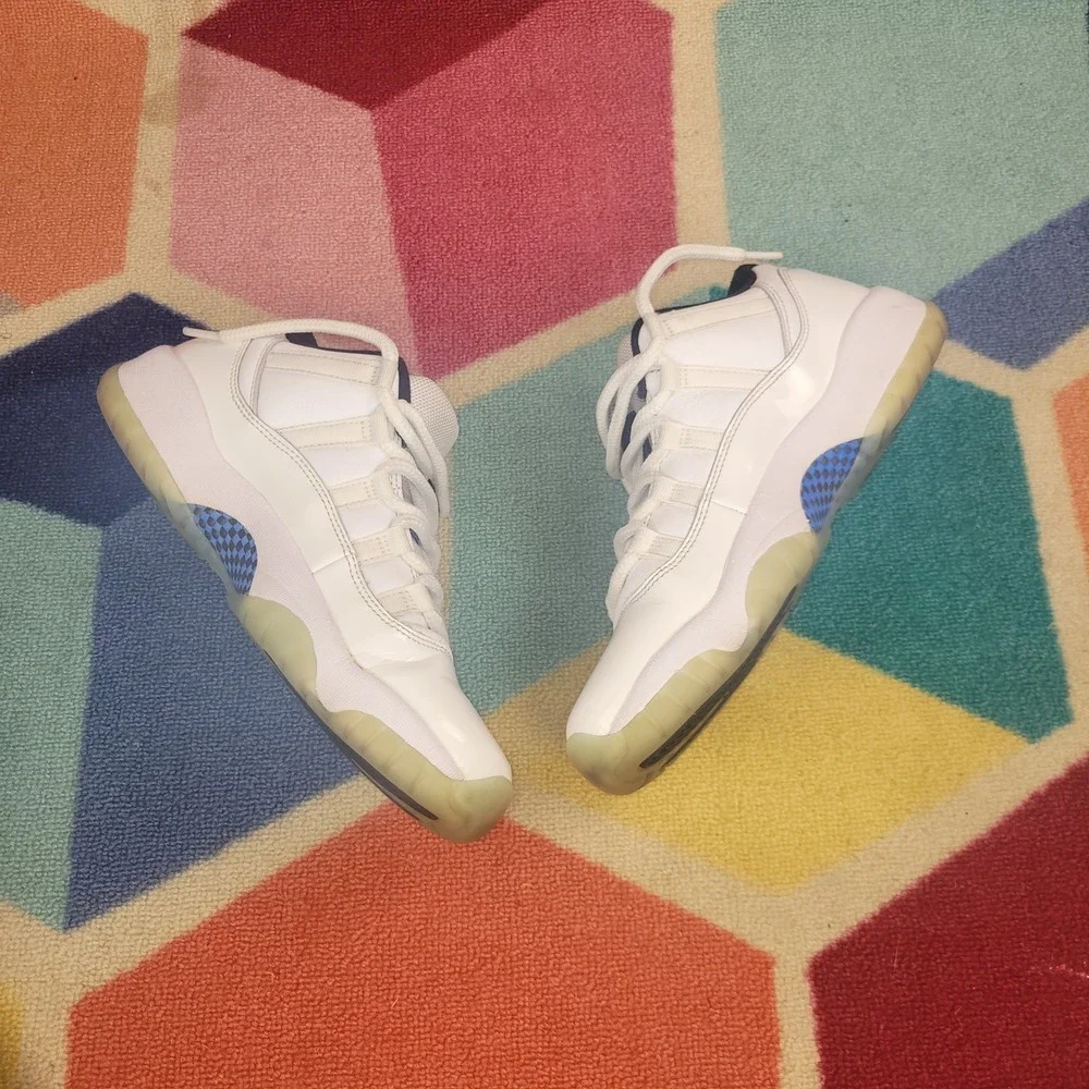 Jordan 11 Retro Low Legend Blue White University Blue‎ Size 7y